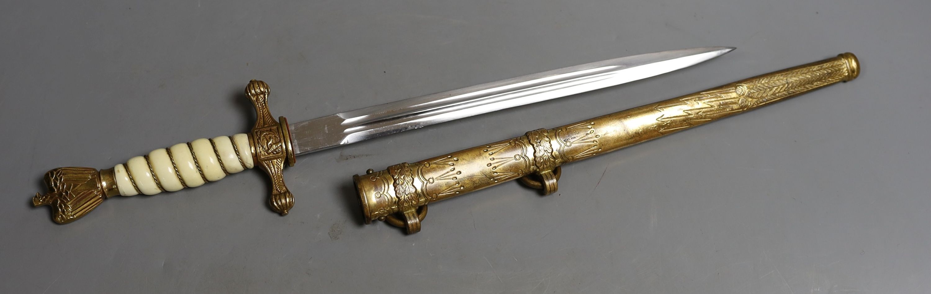 An original WWII German Luftwaffe officer's dagger, 2nd pattern, no maker, 42 cms long.